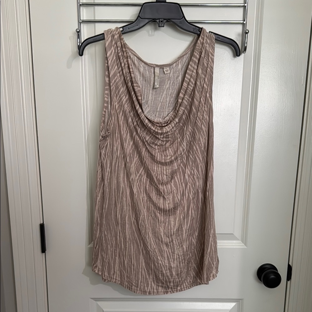 New York & Company Cream Ruched Tank Top